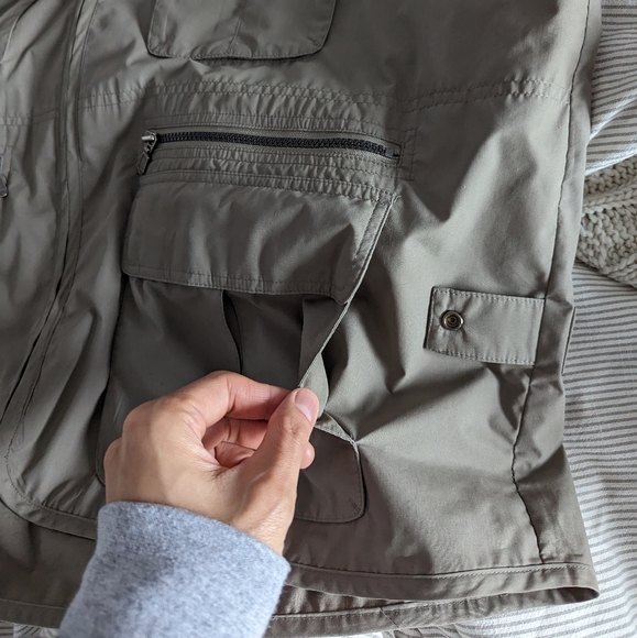 Tilley Endurables Lightweight Utility Safari Fishing Vest Different Drummer XXL - Picture 9 of 13